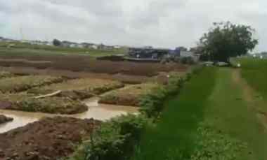 dijual tanah jalan raya jagawana