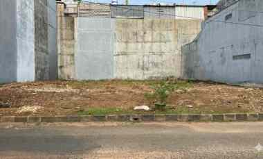 dijual tanah janur kuning 1 kelapa dua