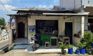 Dijual Segera Tanah Beserta Warung/kios, 99m, Jagakarsa, Pinggir Jalan
