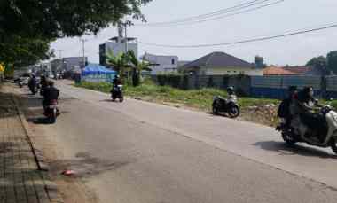 dijual tanah jl raya kampung melayu