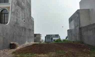 dijual tanah komplek budi indah