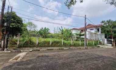 dijual tanah komplek bulog jatimelati