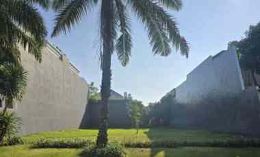 dijual tanah pakuwon city