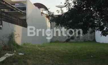 dijual tanah pakuwon city