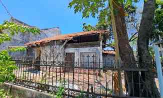 Rumah Hitung Tanah Siap Bangun Model Hook di Rungkut Asri