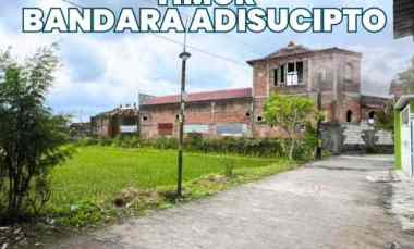 Tanah Pekarangan View Sawah di Berbah Timur Bandara Adisucipto