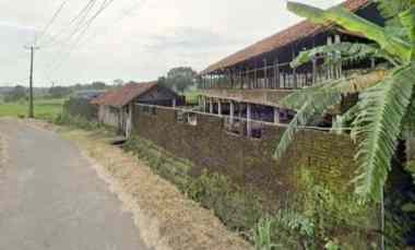 Dijual Tanah sudah Ada Ex Kandang Posisi Pinggir jl Desa