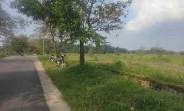 dijual tanah strategis pinggir jalan kabupaten
