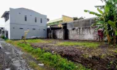 Tanah Pekarangan hanya 30m dari Jalan Tajem Maguwoharjo Depok Sleman