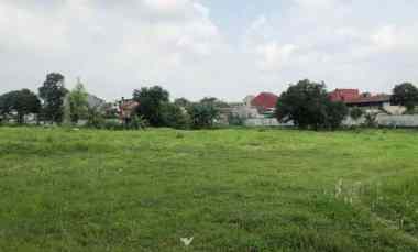 Jual Cepat Tanah Komersial Sangat Luas dengan Gudang Kosong di Depok