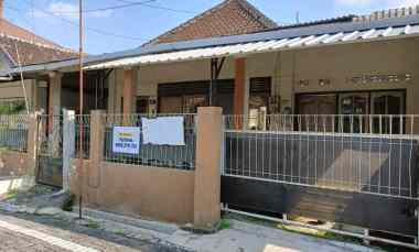 Rumah Tengah Kota Wonodri dekat Peterongan dan RS Roemani