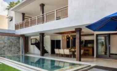 Villa Dijual di Batu Belig