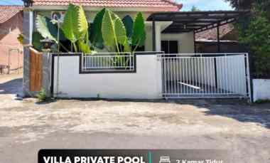 dijual villa berbah