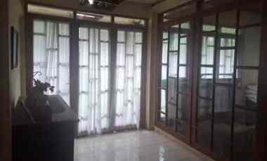 dijual villa dikomplek kota bunga cipanas