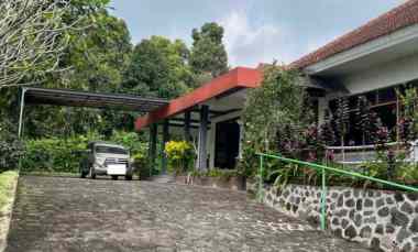 dijual villa estate trawas dekat jalan raya jl keramat