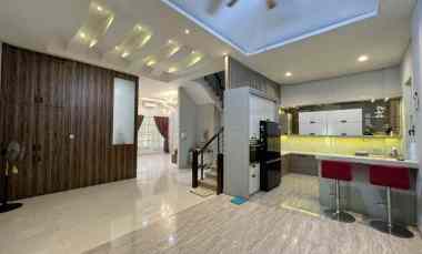 dijual villa hook komplek grand cemara asri