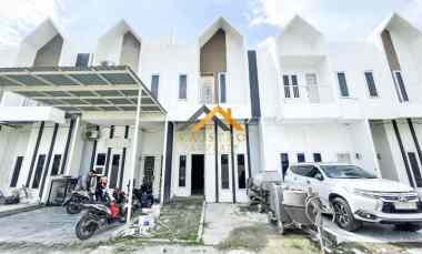 dijual villa jalan karya guru sinumba ii