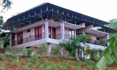 dijual villa jl cilengkrang ujungberung