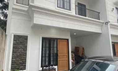 dijual villa kalimulya cilodong depok