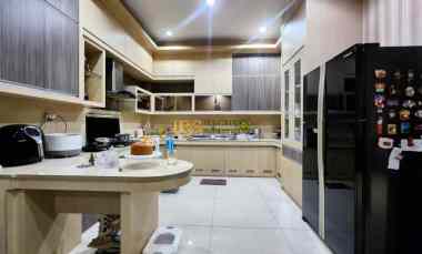 dijual villa komplek cemara asri jalan