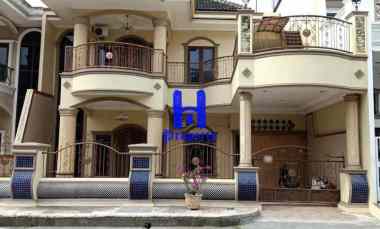 dijual villa komplek cemara asri jalan