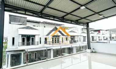 dijual villa komplek imperial mansion