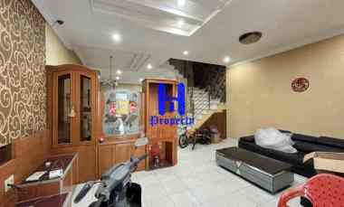 dijual villa komplek jemadi mas jalan