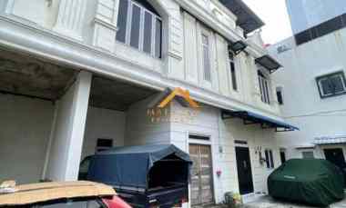 dijual villa komplek sentosa village