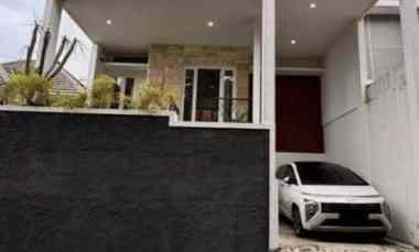 dijual villa mojorejo kota batu