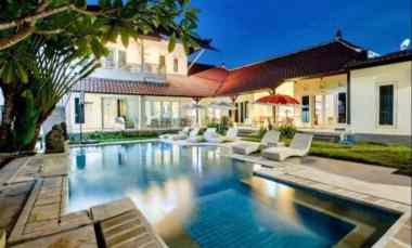 Rumah Elit Semi Villa 10 Bedroom di Mumbul Nusa Dua Bali