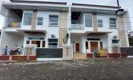 Rumah Baru Semi Villa 2 lantai Siap Huni di Jakal Udara Sejuk