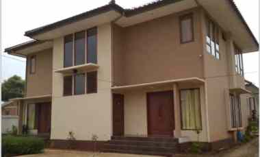 dijual villa padasuka pasir luhur bandung