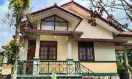 dijual villa pasir daton