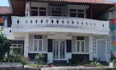 dijual villa sukatani cianjur