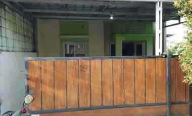 dijual villa tajurhalang bogor