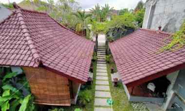 dijual villa tritonirmolo kasihan