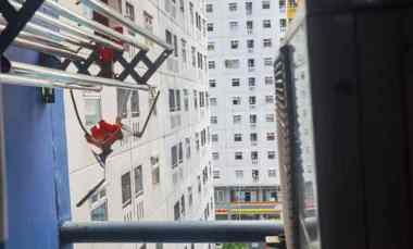 disewakan apartemen green pramuka tower chrysant lt 7