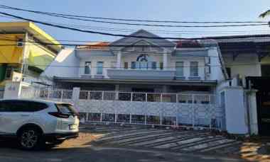 disewakan gedung wr supratman surabaya