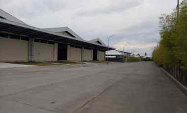 disewakan gudang siap pakai di romokalisari gersik