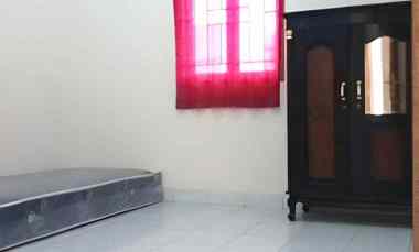 disewakan kost kost umay 12 jl kemang