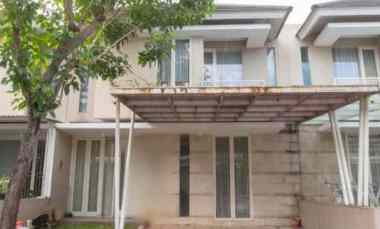 disewakan ready furnish rumah the greenlake cm