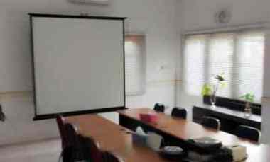 disewakan ruang kantor kerja semi furnished