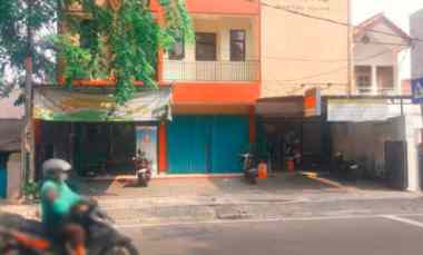 disewakan ruko 3 lantai jalan raya delima duren sawit