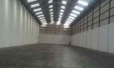 Gudang Ciracas Jaktim LB 1150 m2, Loading Dock, Akses Kontener