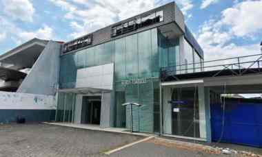 Ex Showroom Raya Hr Muhammad, Strategis Cocok untuk Segala Usaha