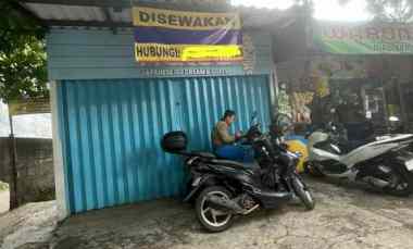 Ruang Usaha Pinggir Jalan Raya Boulevard Area Kampus Mercu Buana