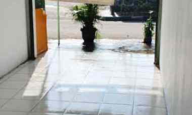 Ruang Usaha Pinggir jl Raya Boulevard Meruya Selatan Area Ramai