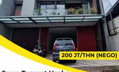 Tempat Usaha Disewakan di Kawasan Komersial Tegalsari Surabaya Pusat