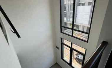 Disewakan Ruko Kantor di BSD Soho De Latinos, dekat Pintu Tol, KRL
