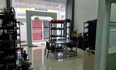 disewakan ruko rapih di emerald summarecon bekasi